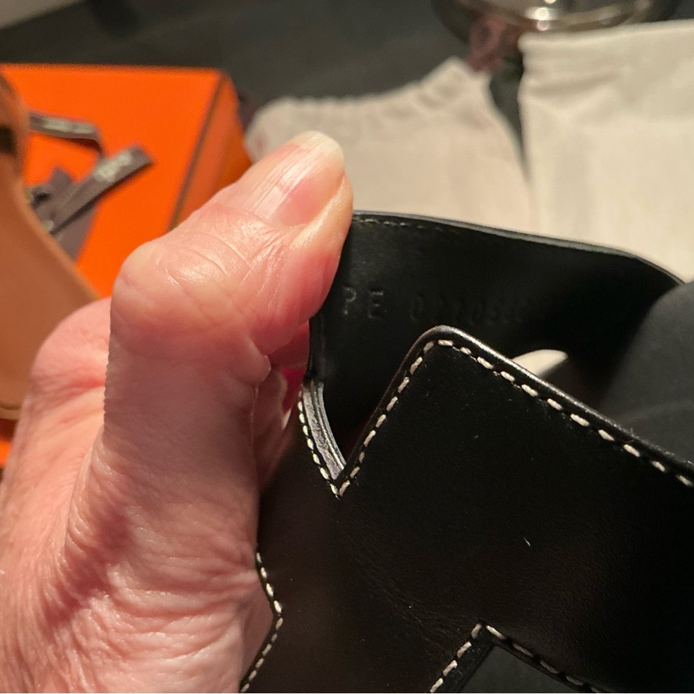 ‼️Authentic Hermès Oran Black Leather Slide Sandals EU39.5 - Picture 6 of 8